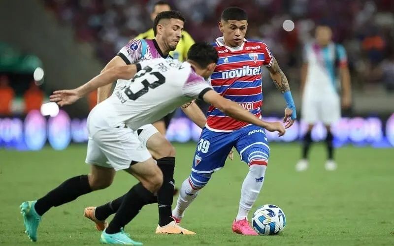 Nhận định soi kèo Fortaleza vs Santos luc 05h30 ngày 13/6/2025